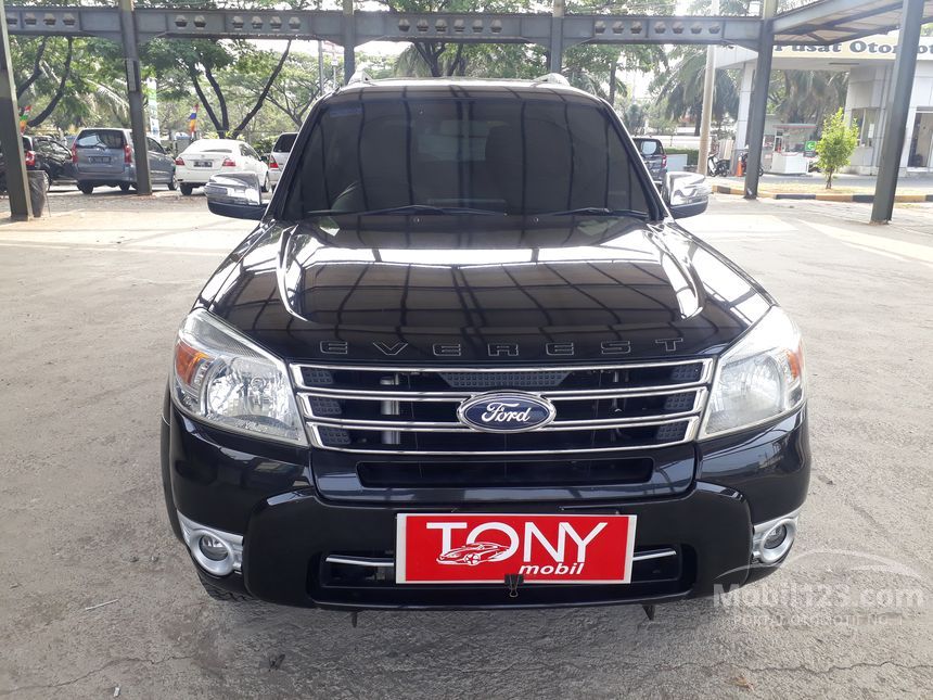 Jual Mobil  Ford  Everest 2012 XLT  XLT  XLT  2 5 di Jawa Barat 