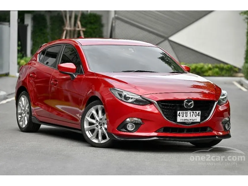 2014 Mazda 3 S Sports Hatchback