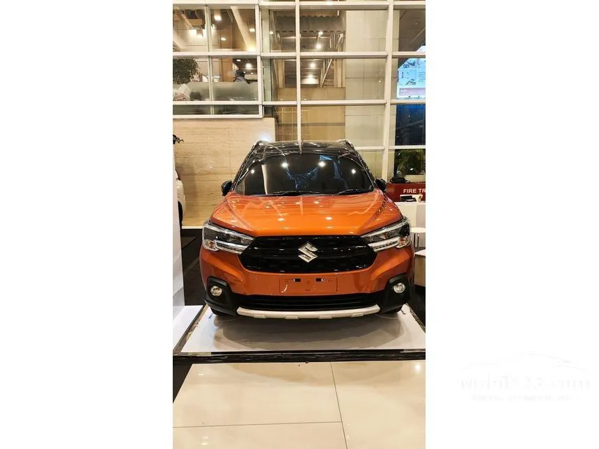 Jual Mobil Suzuki XL7 2024 ALPHA Hybrid 1.5 di Jawa Barat Manual Wagon Orange Rp 212.400.000