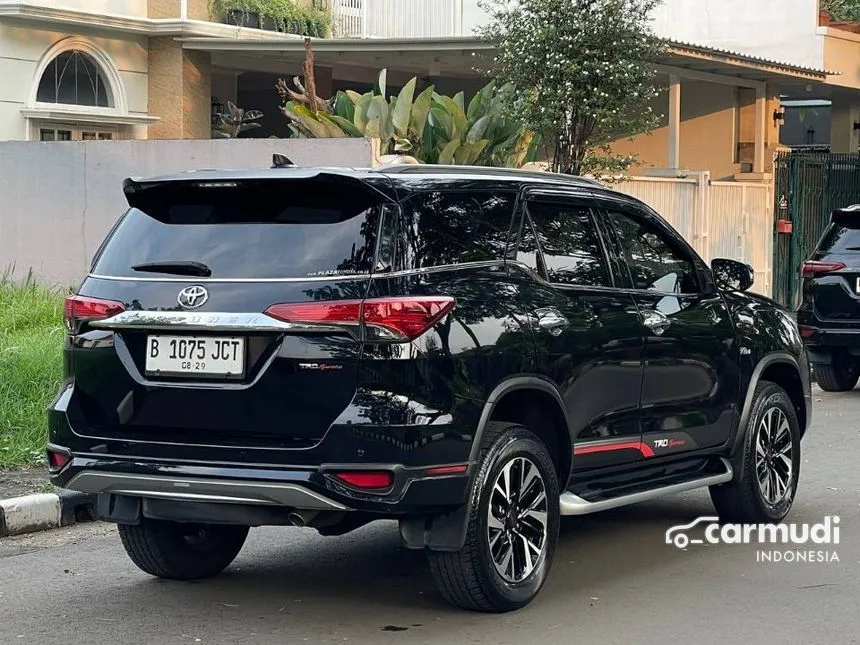 2019 Toyota Fortuner SRZ TRD 4X2 SUV