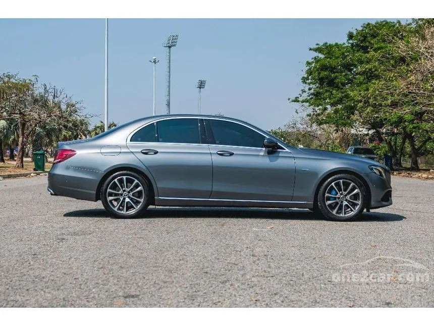 2019 Mercedes-Benz E350 e Avantgarde Sedan