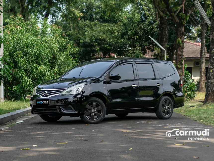 2013 Nissan Grand Livina SV MPV