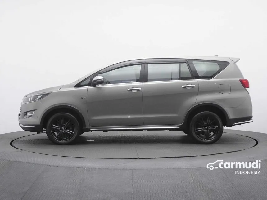 2018 Toyota Innova Venturer Wagon