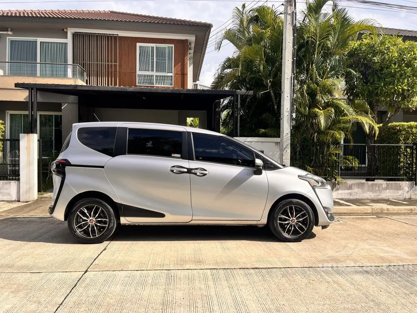 2017 Toyota SIENTA V Wagon