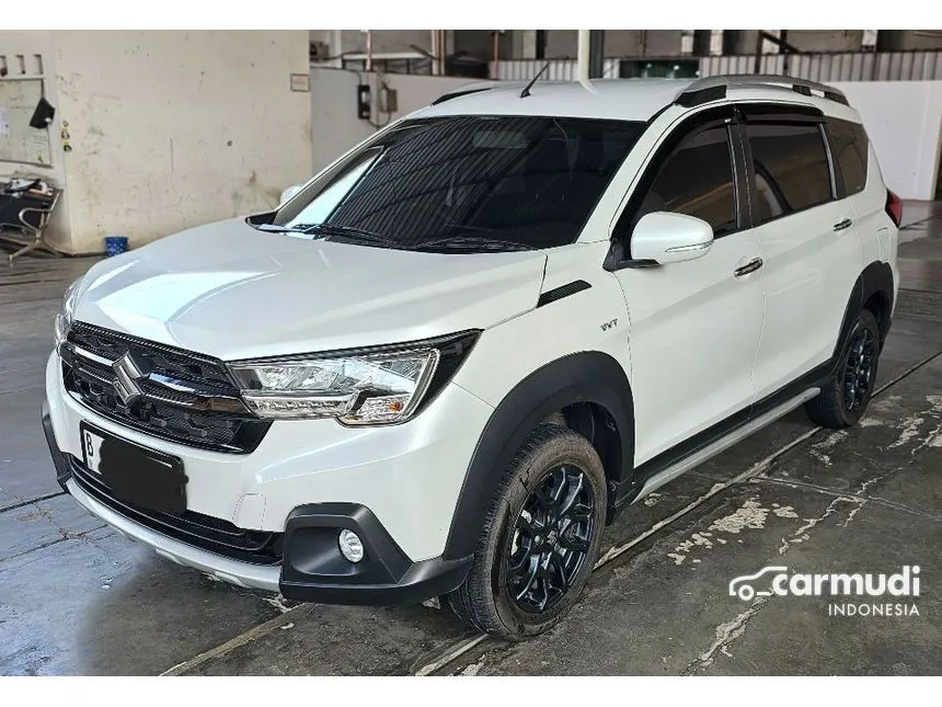 2023 Suzuki XL7 Beta Hybrid SUV