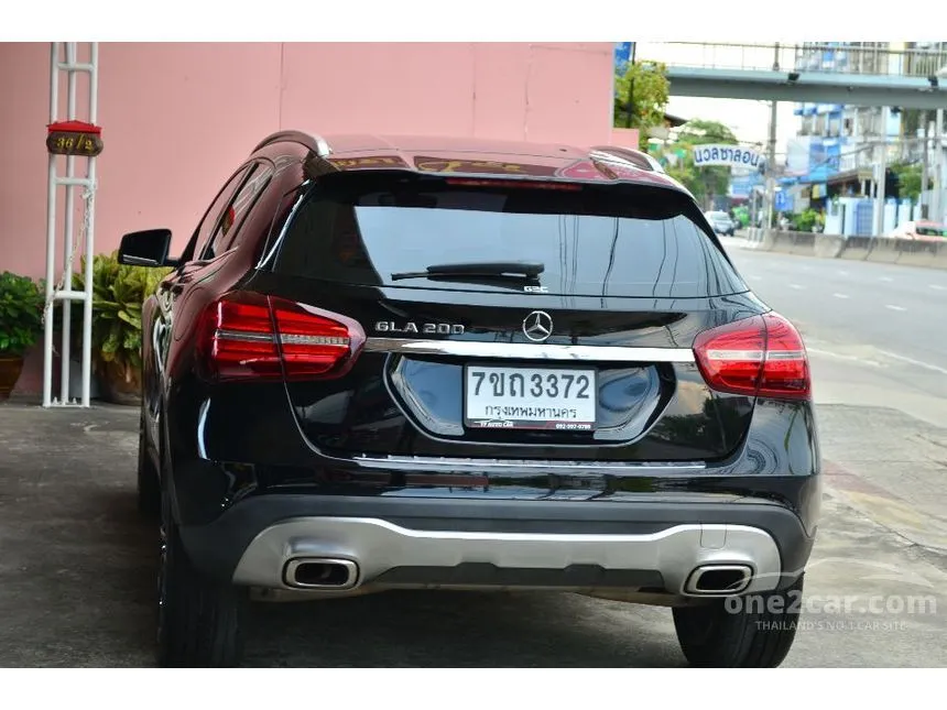 2020 Mercedes-Benz GLA200 Urban SUV