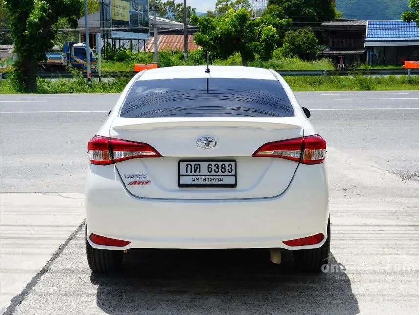 2018 Toyota Yaris Ativ J Eco Sedan