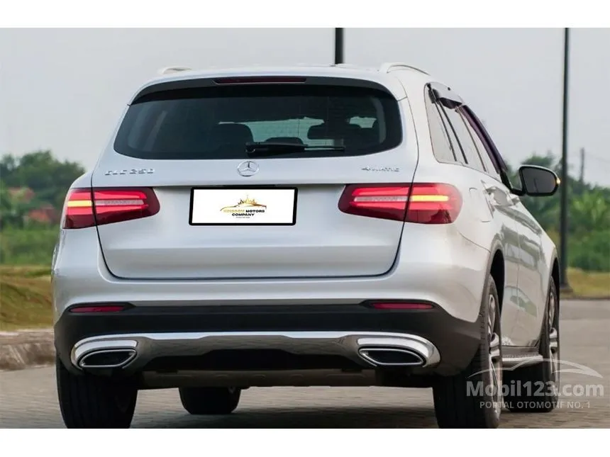 2017 Mercedes-Benz GLC250 Exclusive 4MATIC SUV