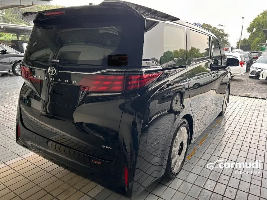 2024 Toyota Alphard HEV MPV