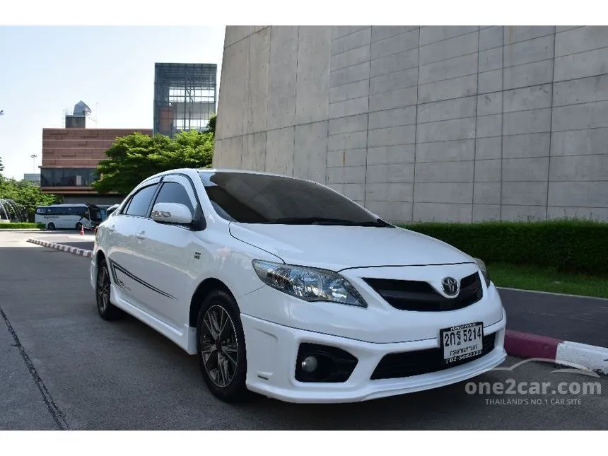 2013 Toyota Corolla Altis TRD Sportivo Sedan