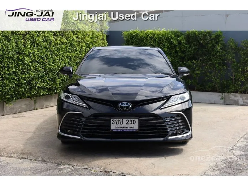 2022 Toyota CAMRY Premium Sedan