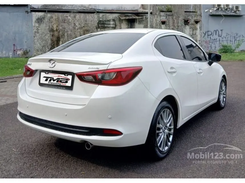 2022 Mazda 2 Sedan