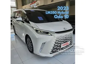 2023 Lexus LM 350h 2.5 4 Seater MPV
