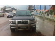 2000 Nissan Frontier 2.4 KING CAB TL Pickup MT