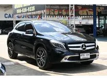 2015 Mercedes-Benz GLA200 1.6 W156 (ปี 14-20) Urban SUV