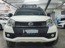 2016 Daihatsu Terios 1.5 CUSTOM SUV