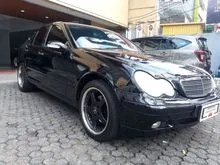 2002 Mercedes-Benz C200 2.0 Classic Sedan