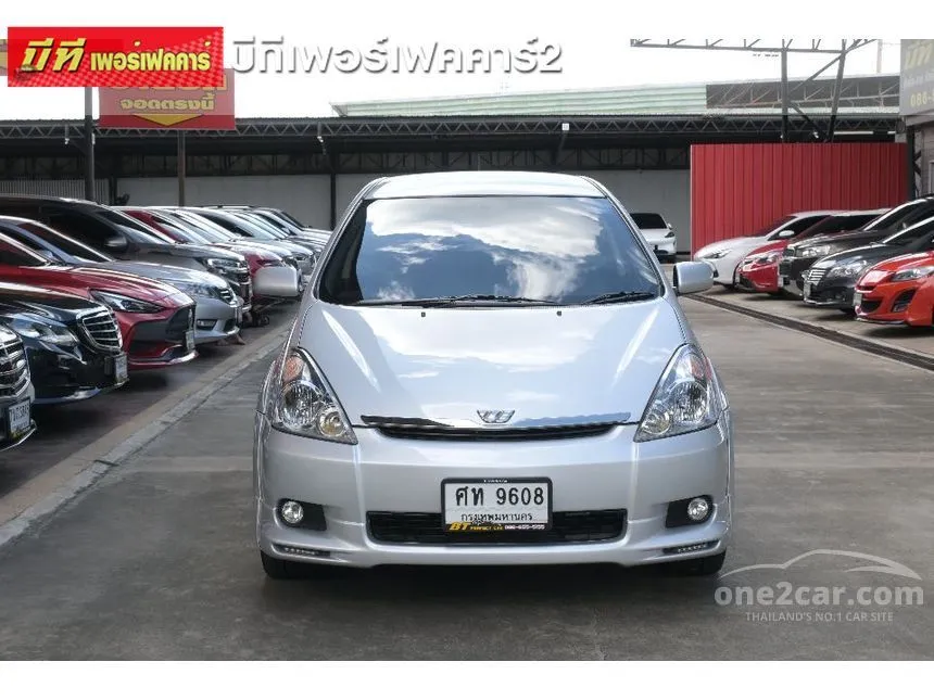 2004 Toyota WISH Q Wagon