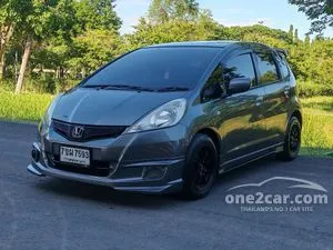2012 Honda JAZZ 1.5 V Hatchback
