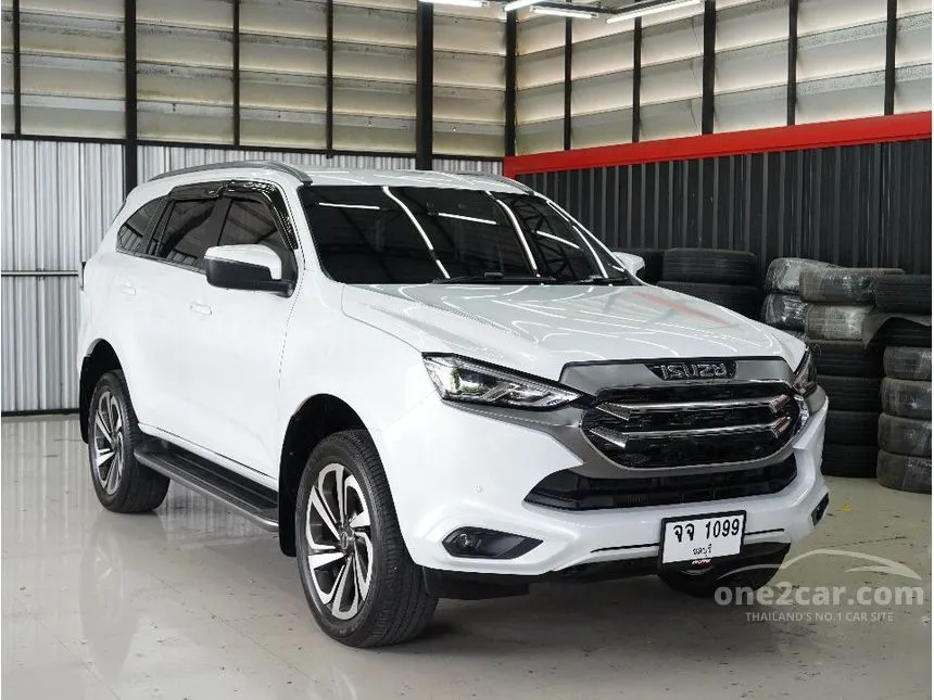 2021 Isuzu MU-X Ultimate SUV