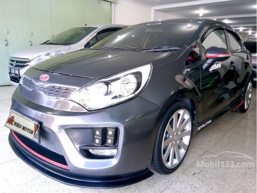 Jual Mobil KIA Rio 2014 UB 1.4 di Jawa Barat Manual 