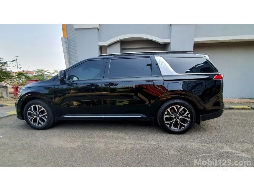 2023 KIA Grand Carnival Premiere MPV