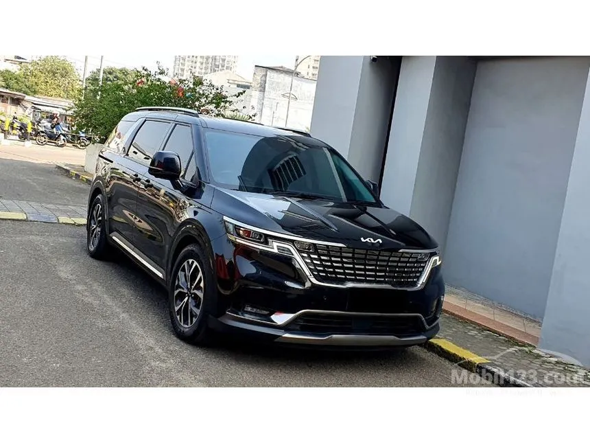 2023 KIA Grand Carnival Premiere MPV