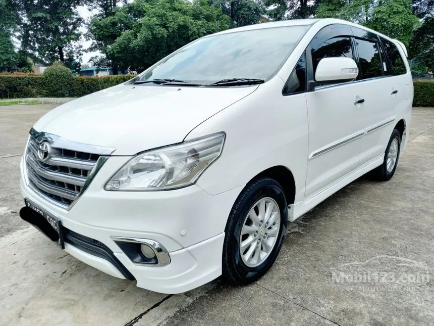 Jual Mobil Toyota Kijang Innova 2014 V Luxury 2.0 di DKI Jakarta Automatic MPV Putih Rp 185.000.000