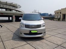 2013 Toyota NAV1 2.0 Luxury V MPV silver pajak panjang 1 thn km36ribuan dp murah