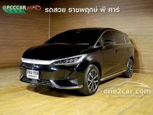 2025 BYD M6 Dynamic Wagon
