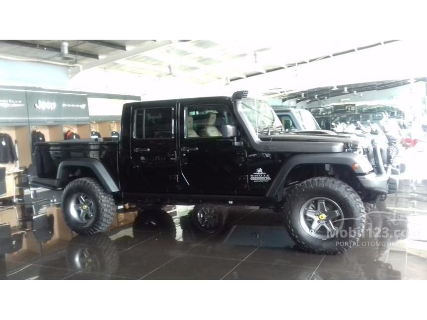 Jual Mobil Jeep Wrangler 2015 Double Cab Brute 3.6 di DKI 