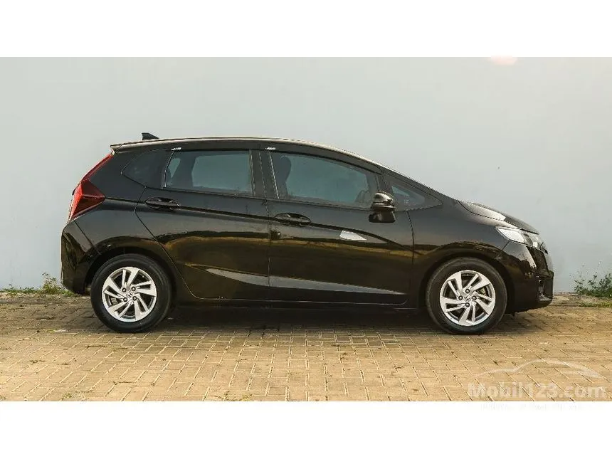2016 Honda Jazz S Hatchback