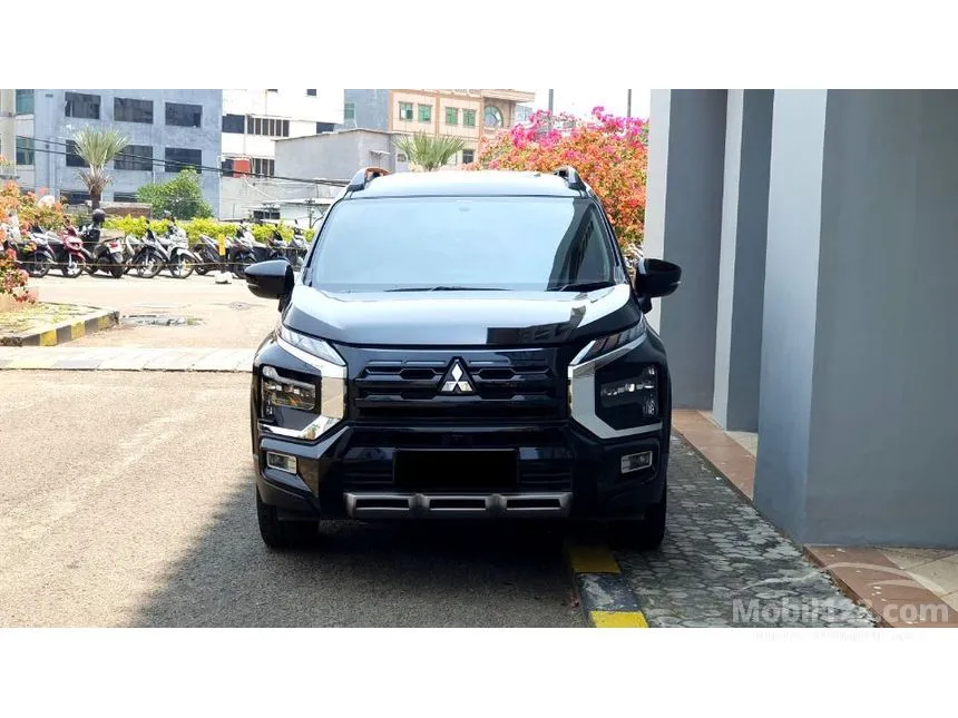 Jual Mobil Mitsubishi Xpander 2023 CROSS Premium Package 1.5 di DKI Jakarta Automatic Wagon Hitam Rp 268.000.000