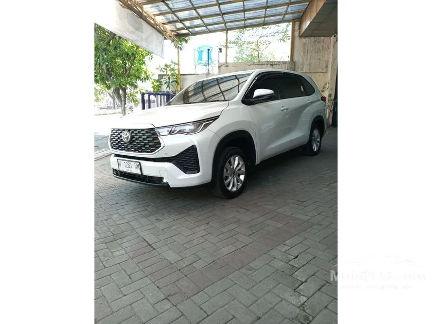 2023 Toyota Kijang Innova Zenix V (Premium Color) MPV