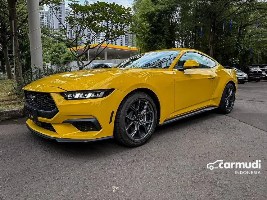 2025 Ford Mustang EcoBoost Fastback