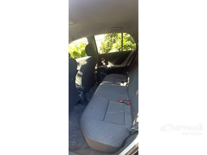 2013 Toyota Yaris E Hatchback
