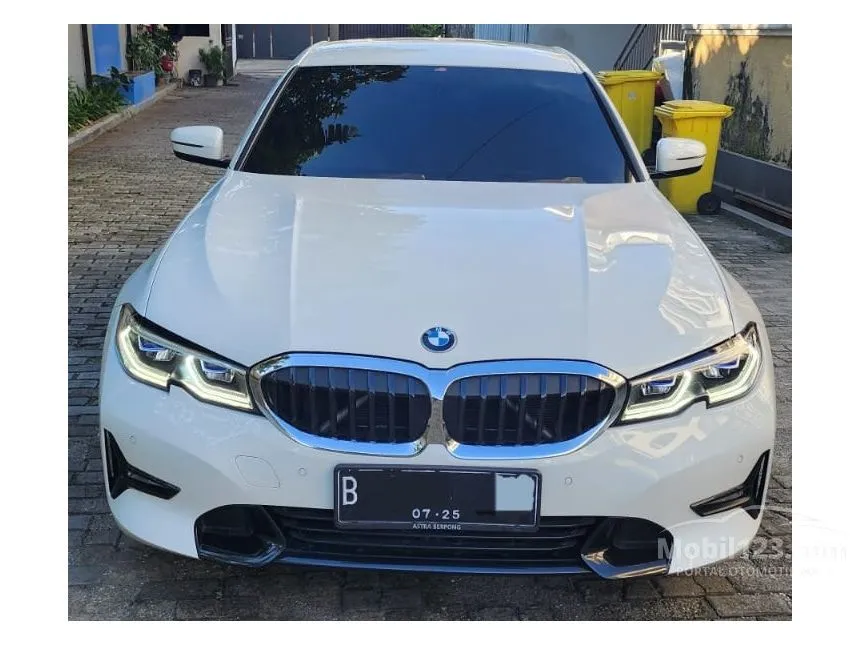 Jual Mobil BMW 320i 2019 Sport 2.0 di DKI Jakarta Automatic Sedan Putih Rp 650.000.000