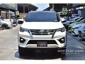 2017 Toyota FORTUNER 2.8 TRD Sportivo (Blacktop) SUV