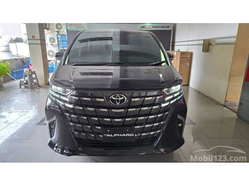 2026 Toyota Alphard HEV (Non Premium Color) MPV