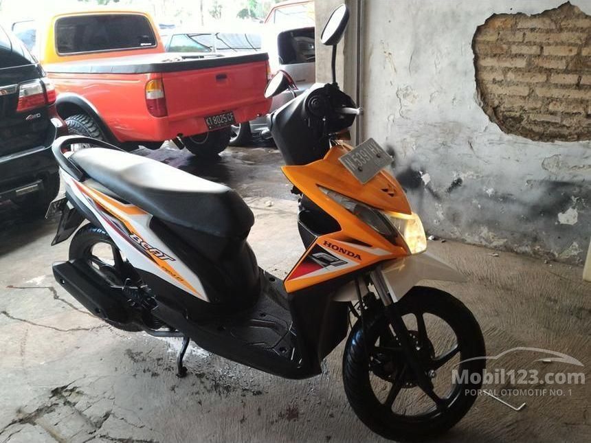 Gambar Motor Honda Beat  Warna Orange rosaemente com