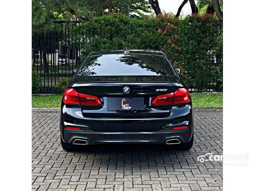 2019 BMW 530i M Sport Sedan