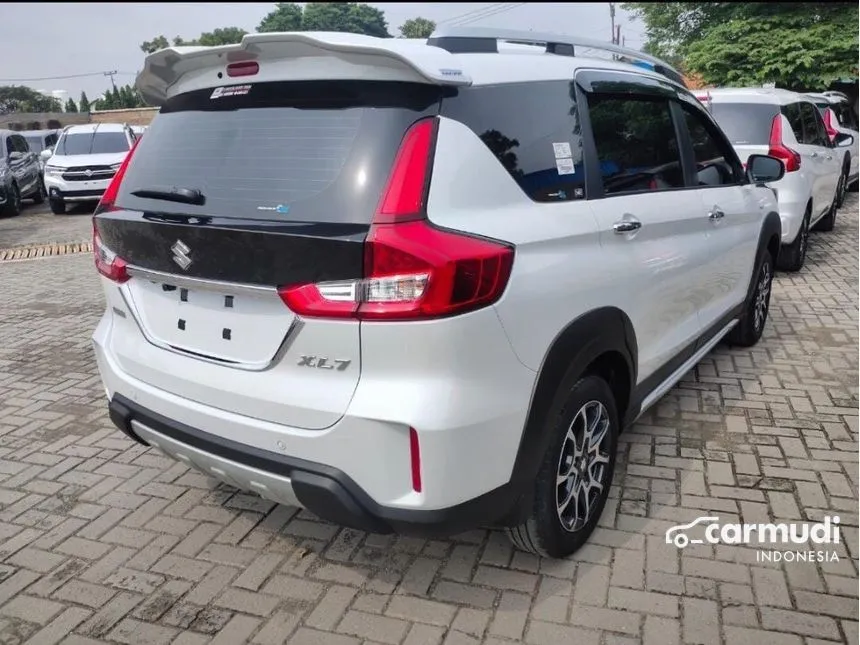 2024 Suzuki XL7 ZETA Wagon