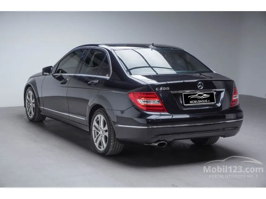 2014 Mercedes-Benz C200 CGI Sedan