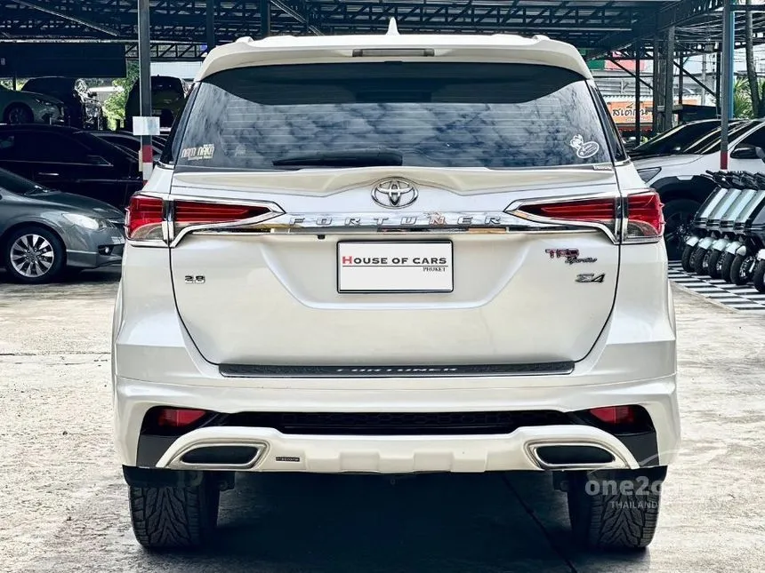 2017 Toyota Fortuner TRD Sportivo SUV