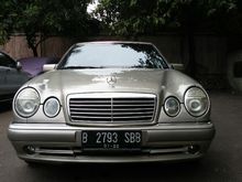 1998 Mercedes-Benz E230 2.3 W210 2.3 Automatic Sedan ELEGANCE