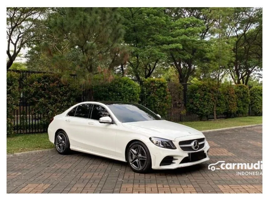 2019 Mercedes-Benz C300 AMG Sedan