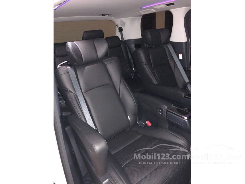 2017 Toyota Alphard G S C Package Van Wagon