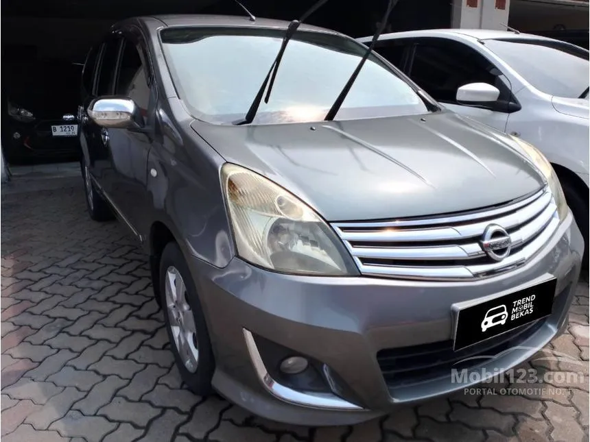 2012 Nissan Grand Livina XV MPV