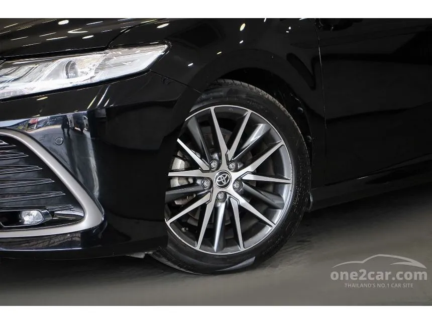 2022 Toyota CAMRY Premium Sedan