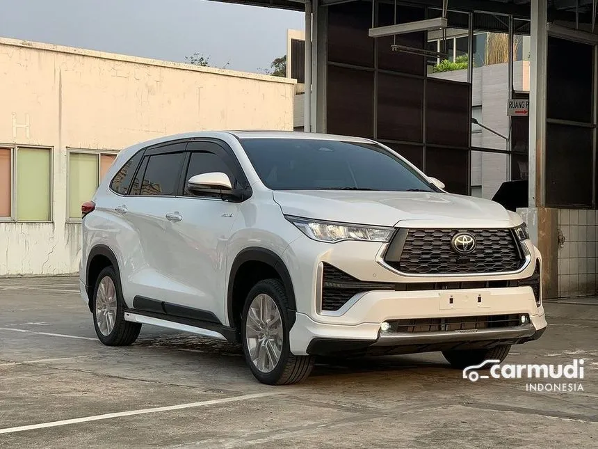 2025 Toyota Kijang Innova Zenix Q HV TSS ( Premium Color) MPV